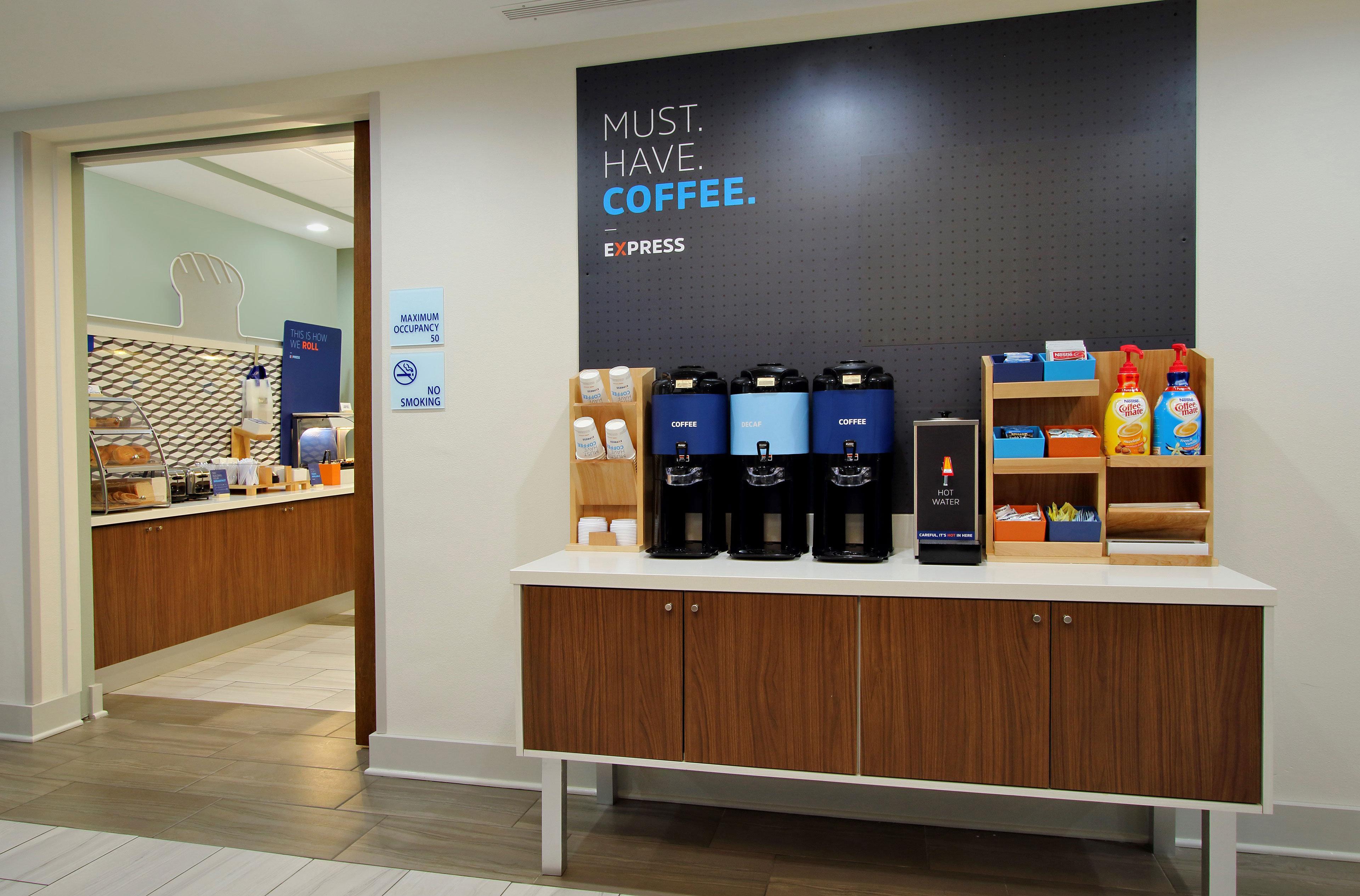 Holiday Inn Express Hotel & Suites Mount Pleasant By Ihg Bagian luar foto