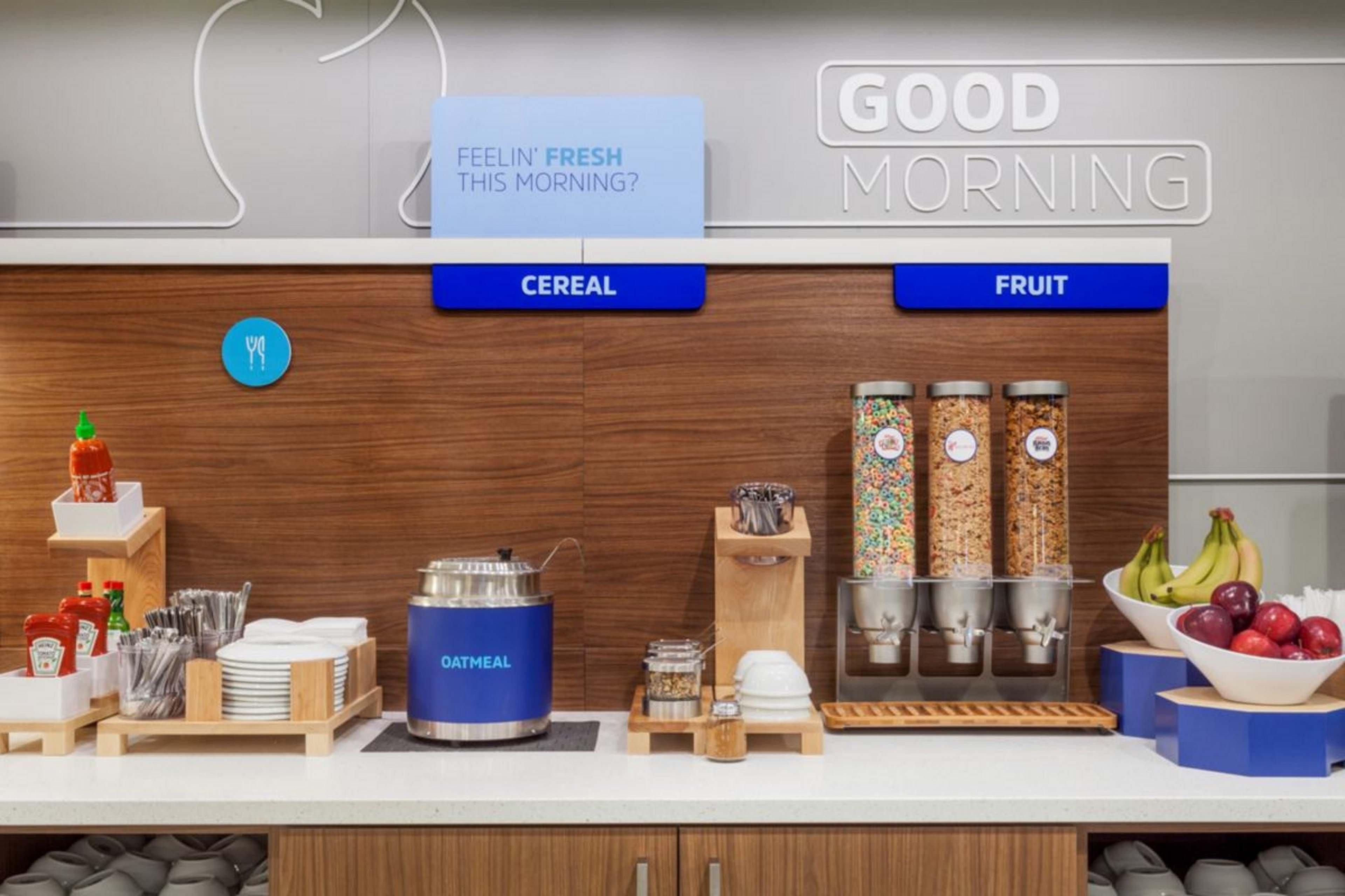 Holiday Inn Express Hotel & Suites Mount Pleasant By Ihg Bagian luar foto