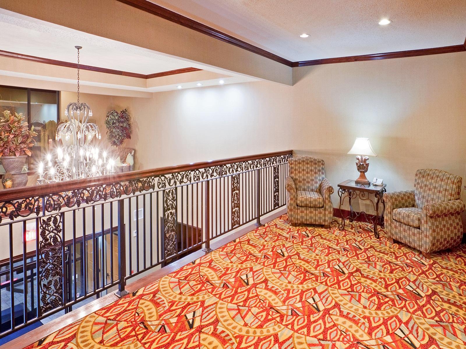 Holiday Inn Express Hotel & Suites Mount Pleasant By Ihg Bagian luar foto